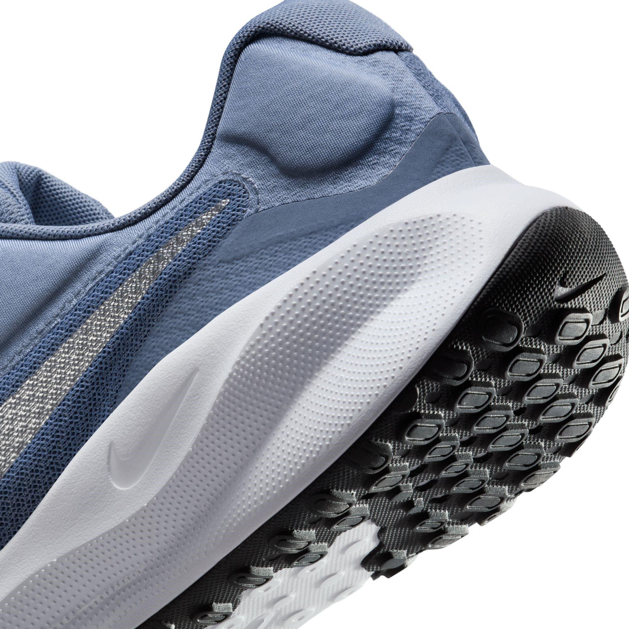 Nike Revolution 7 Mens Road Running Shoes