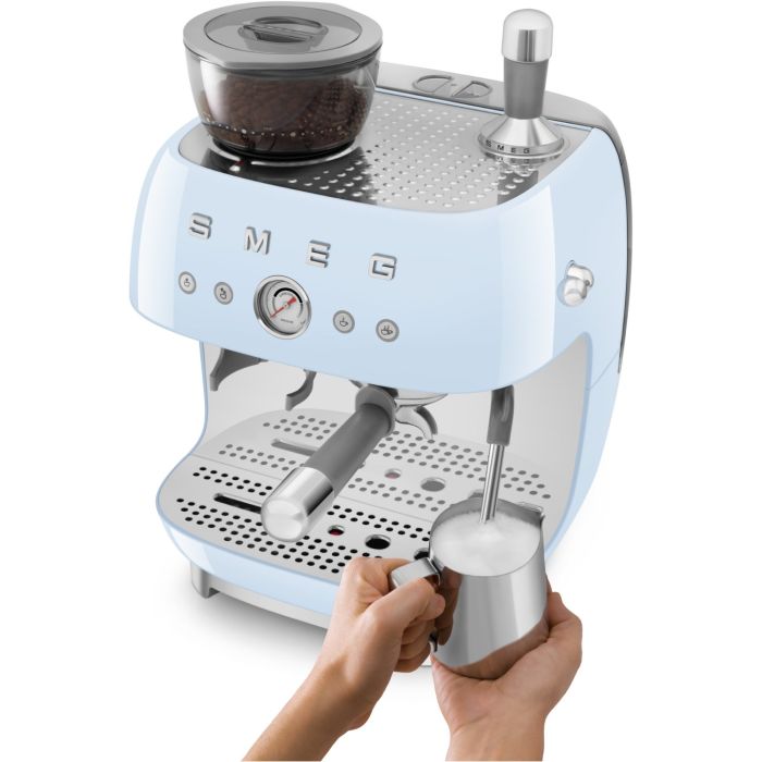 SMEG Espressomaschine 50's Style EGF03PBEU Pastellblau