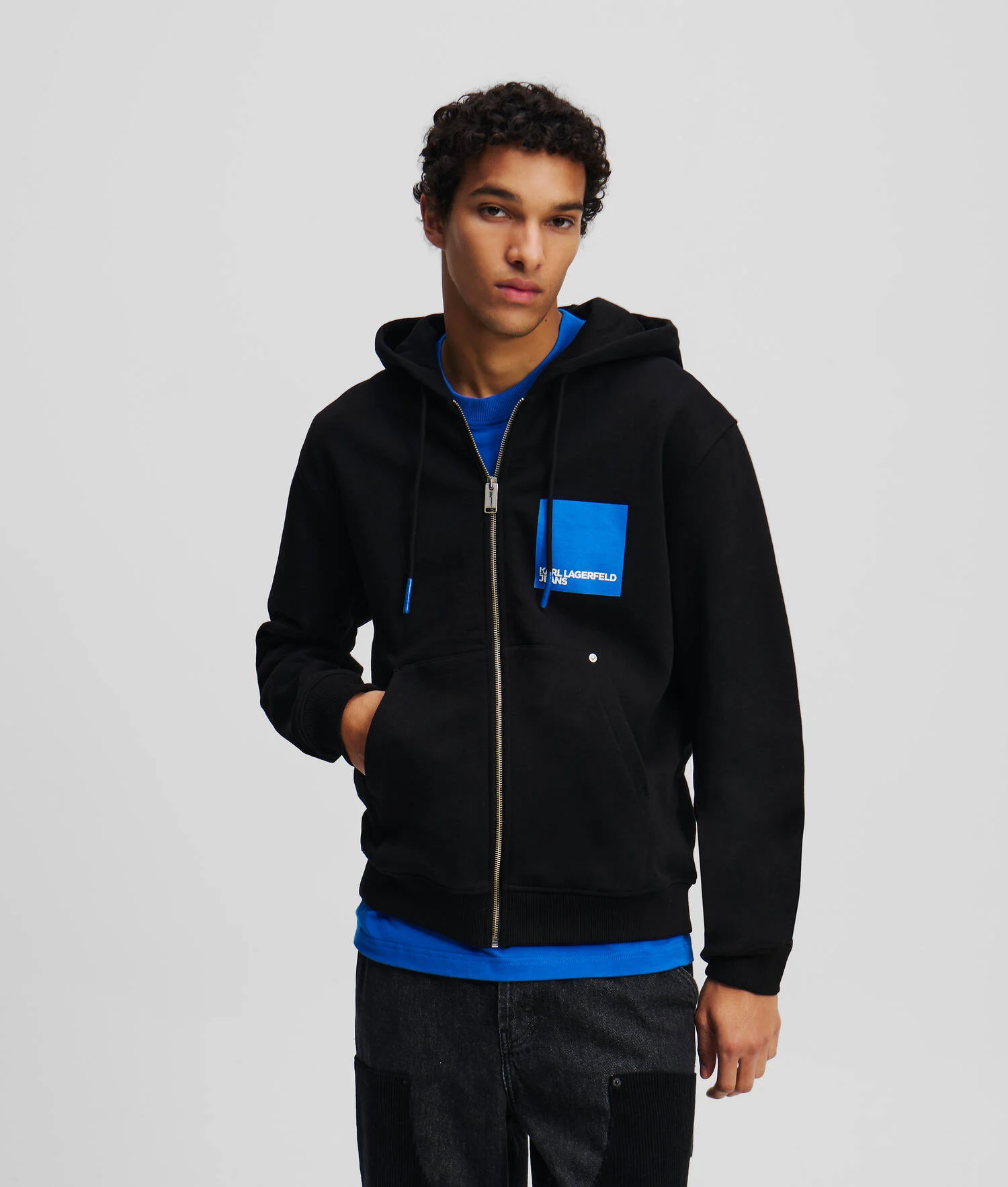 SWEAT À CAPUCHE ZIPPÉ AVEC LOGO ENCADRÉ - Noir