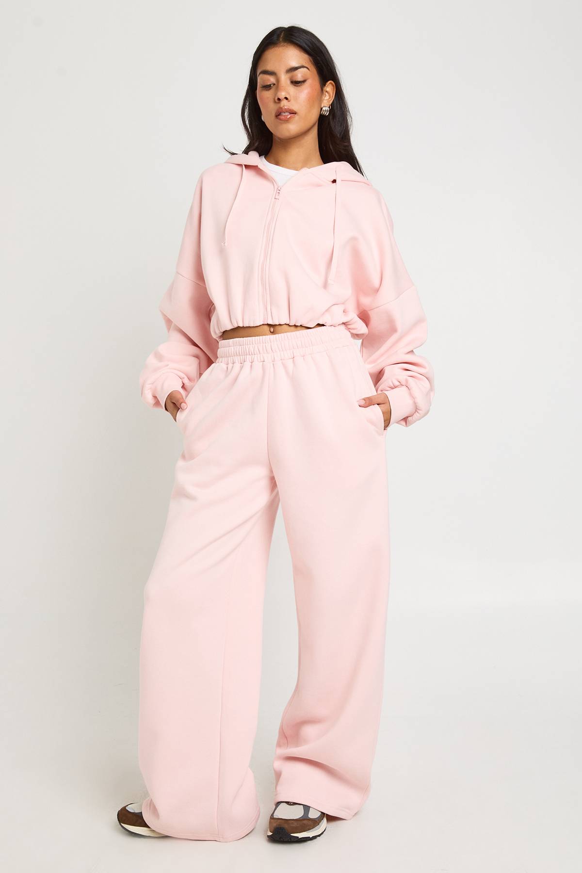 boohoo Ensemble de Jogging Sweat à Casynthétiqueche Court Ourlet Bouffant