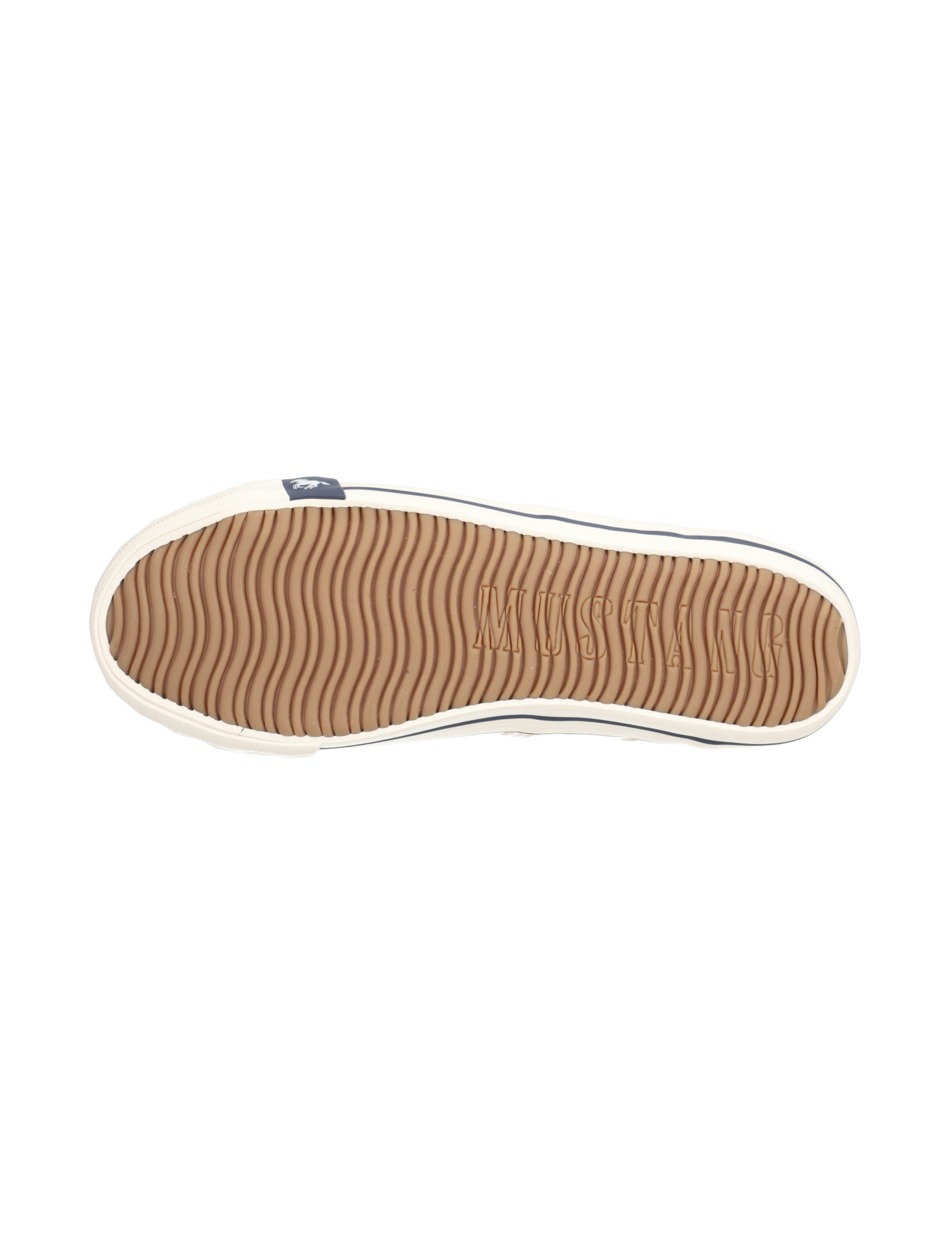 Canvas Sneaker