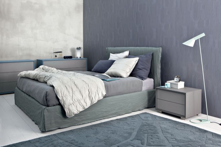 Louis Poulsen AJ vloerlamp V3 Black