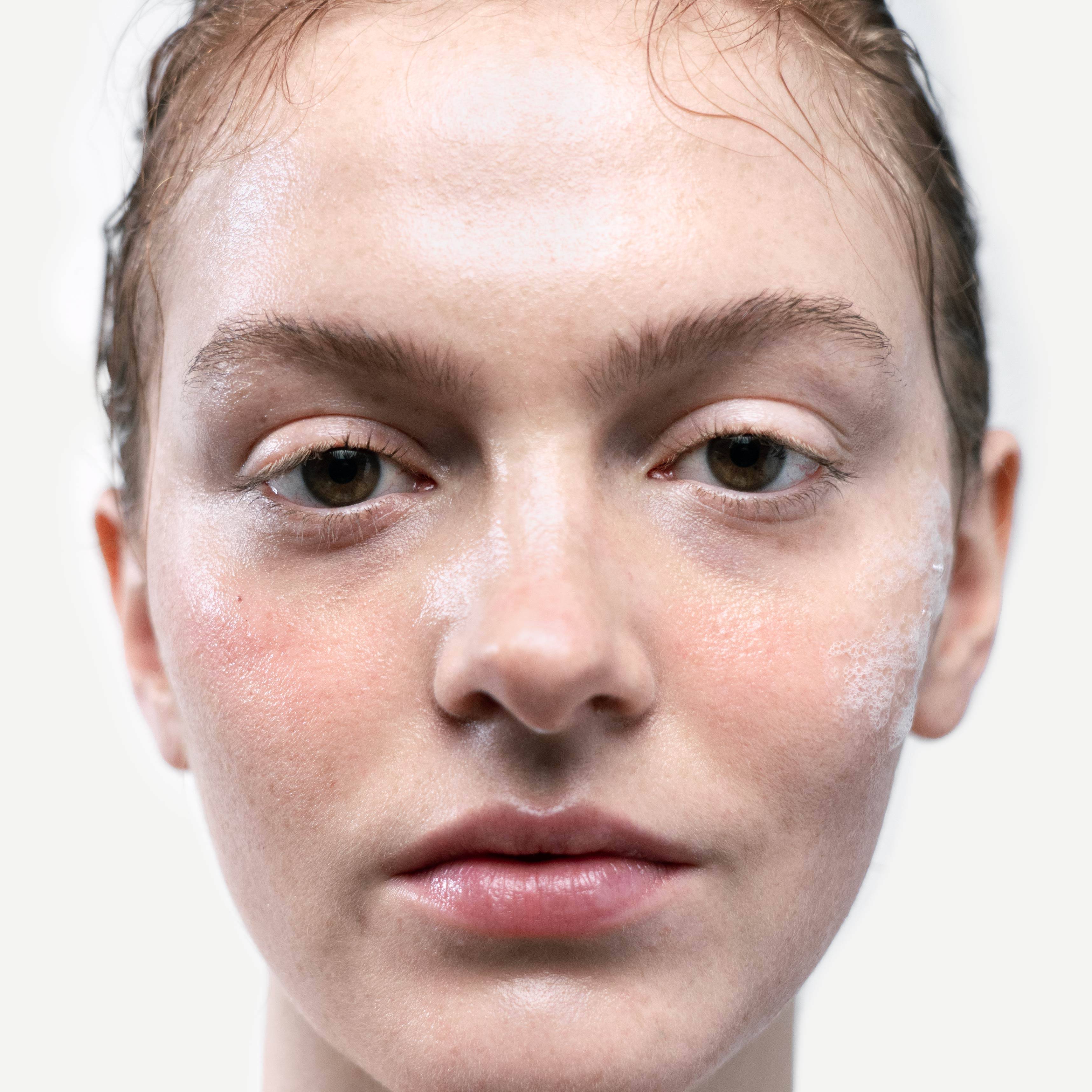C10 - Pain dermatologique surgras<br>Extrait de calendula 1% + Huile d'amande douce