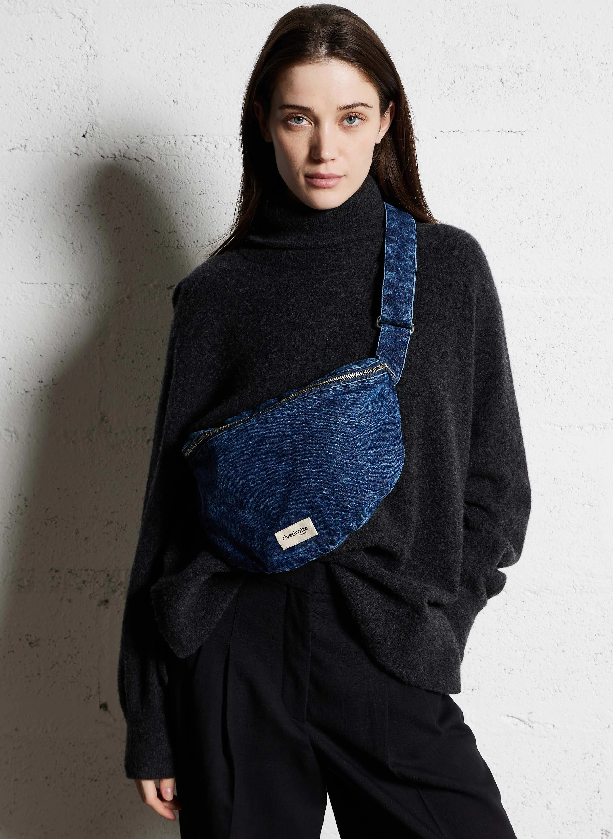 CUSTINE XL - Sac banane en coton recyclé imprimé | Bleu