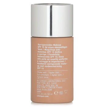 Clinique Pó base Even Better Makeup SPF15 (Mista seca a mista oleosa)