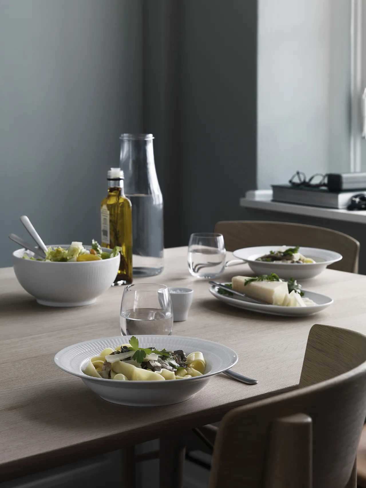 Royal Copenhagen Hvid Riflet Asiet