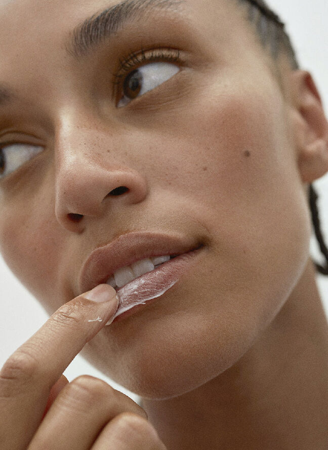 Woods Copenhagen LIP REPAIR - 15ML