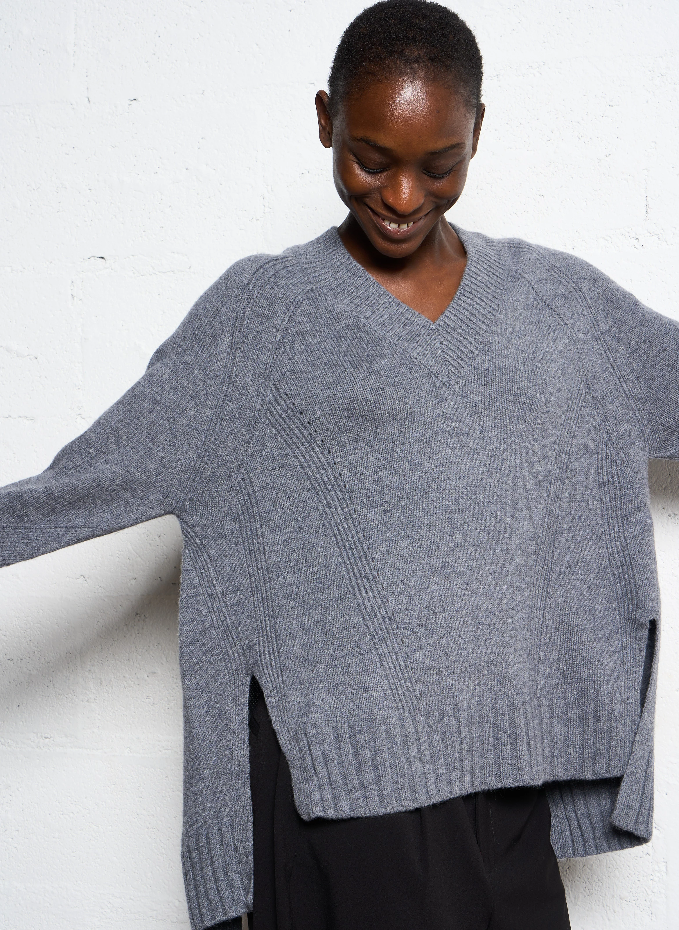 ARRY - Pull col V en laine | Noir