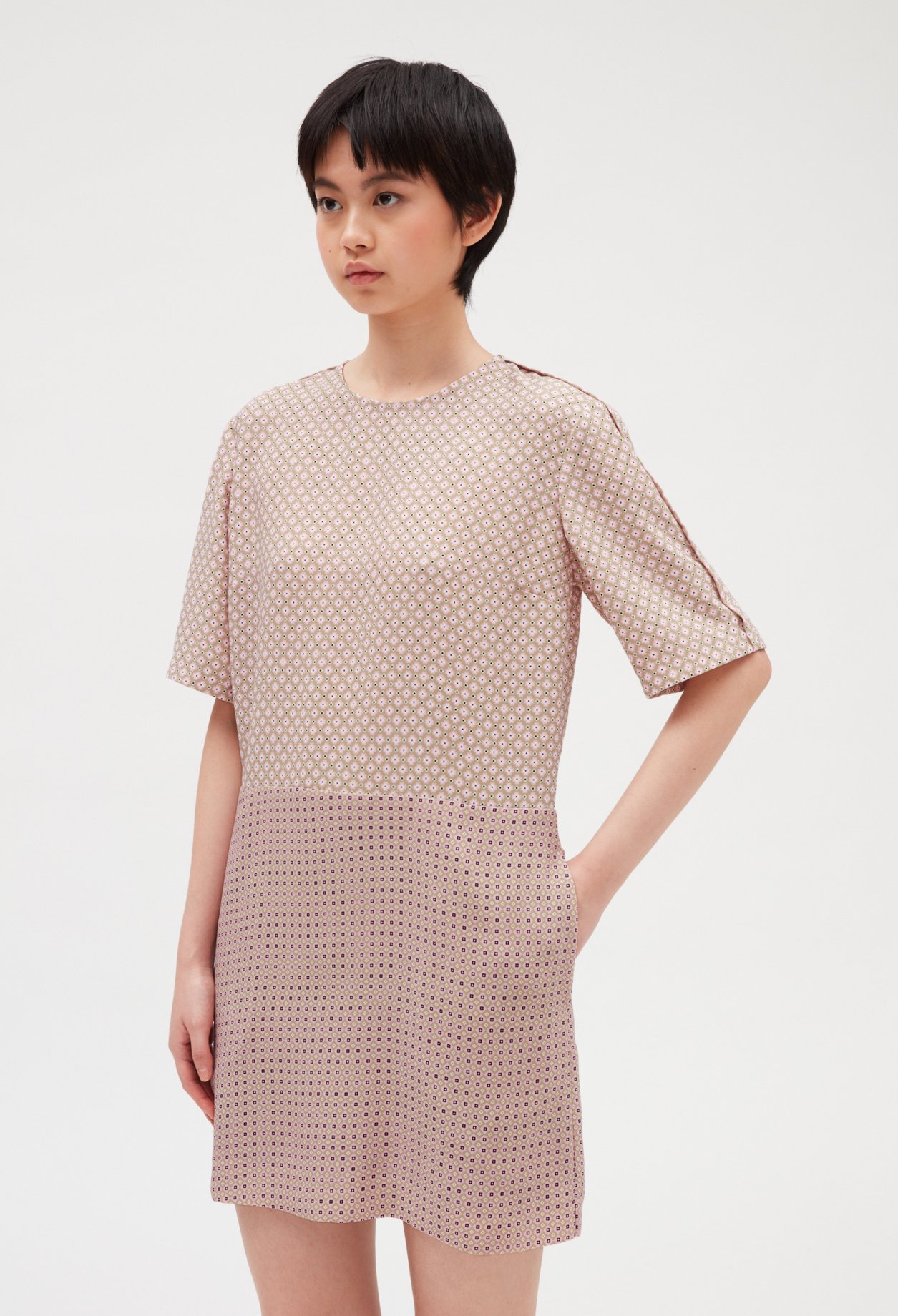 Robe courte imprimee rose