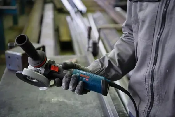 Bosch VINKELSLIBER GWS 17-125