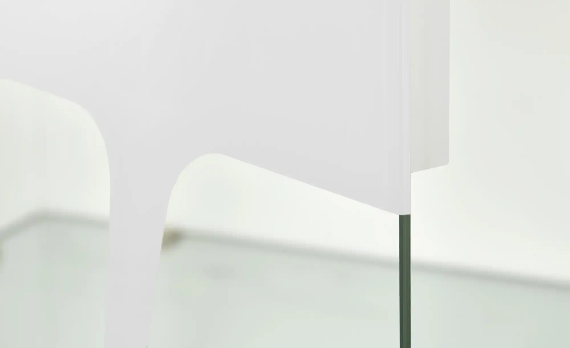 LEONARDO Vitrine Cube