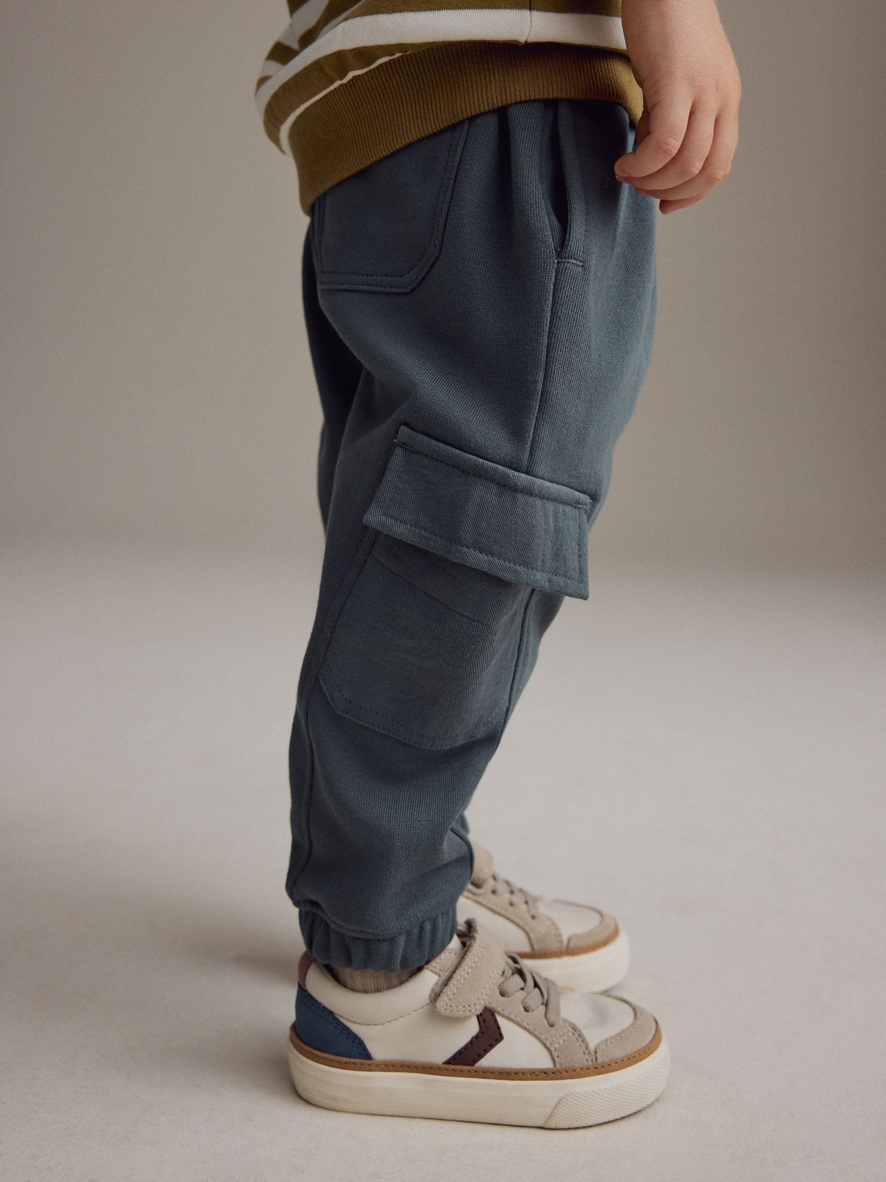 Groen/ecru gestreept - Set met sweatshirt en utility-joggingbroek (3mnd -7jr)