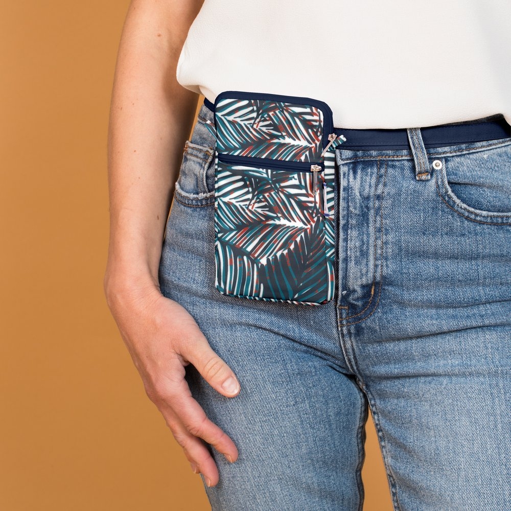 Pochette Téléphone Matelassée Feuillage Marine