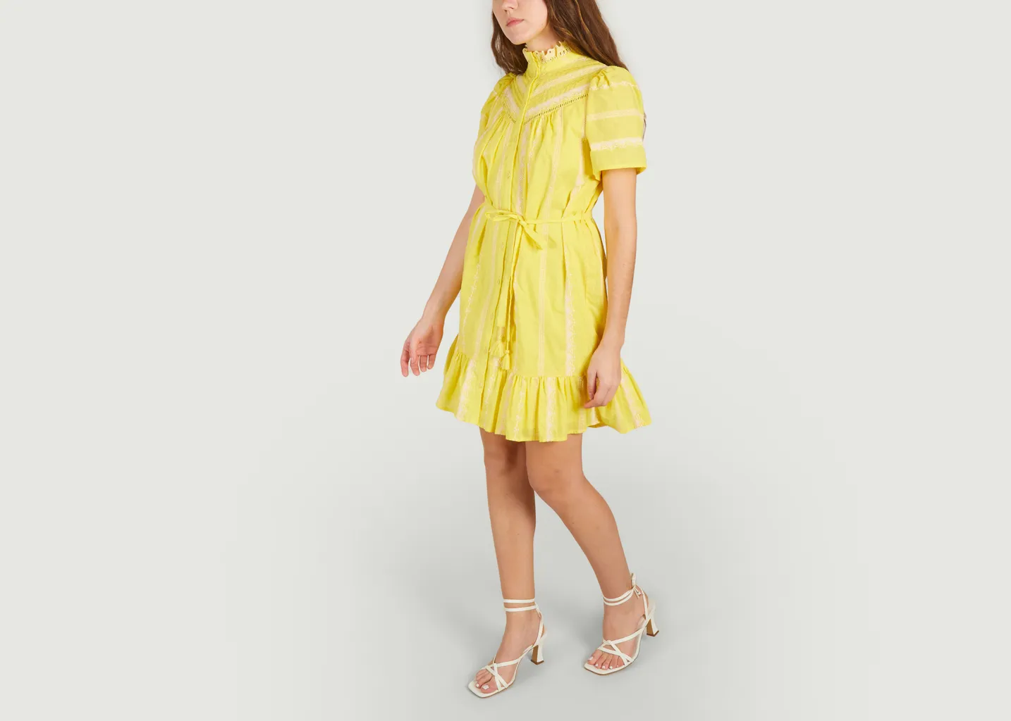 Robe Chalva Suncoo