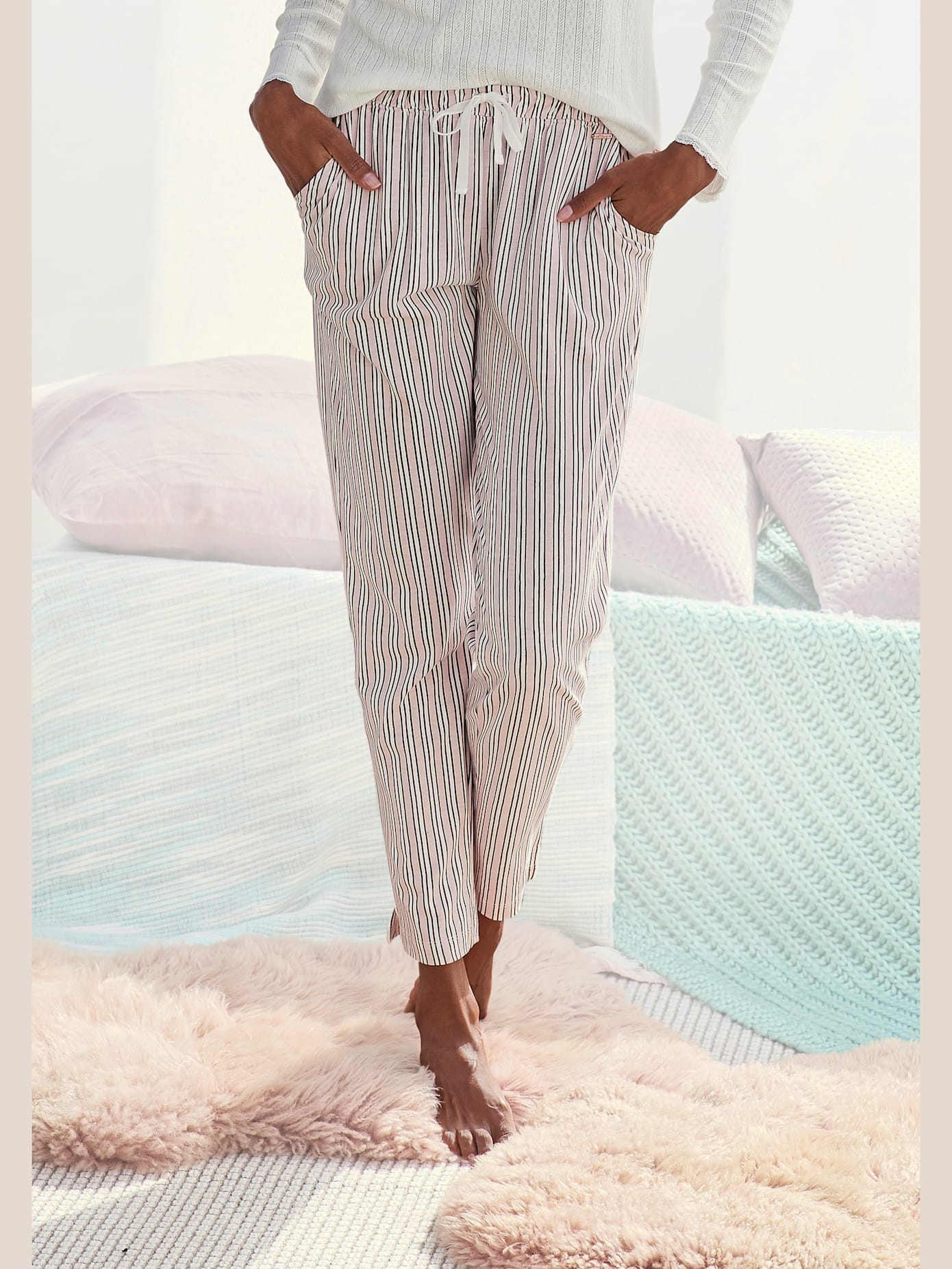 Bas de pyjama pantalon de nuit élégant avec motif sur toute la surface