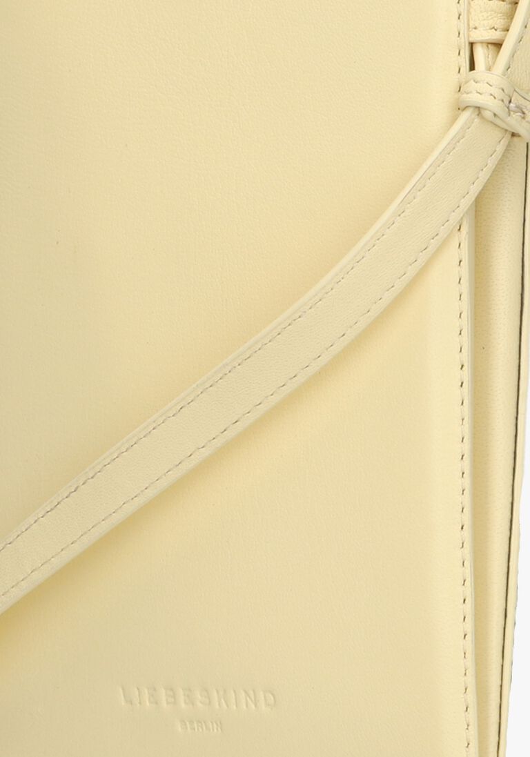 butter yellow liebeskind telefoonaccessoires hilla mobile pouch