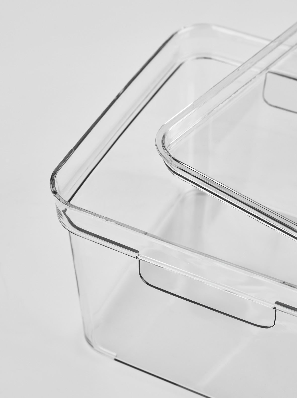 Oppbevaringsboks transparent - 25x25x15,5 cm