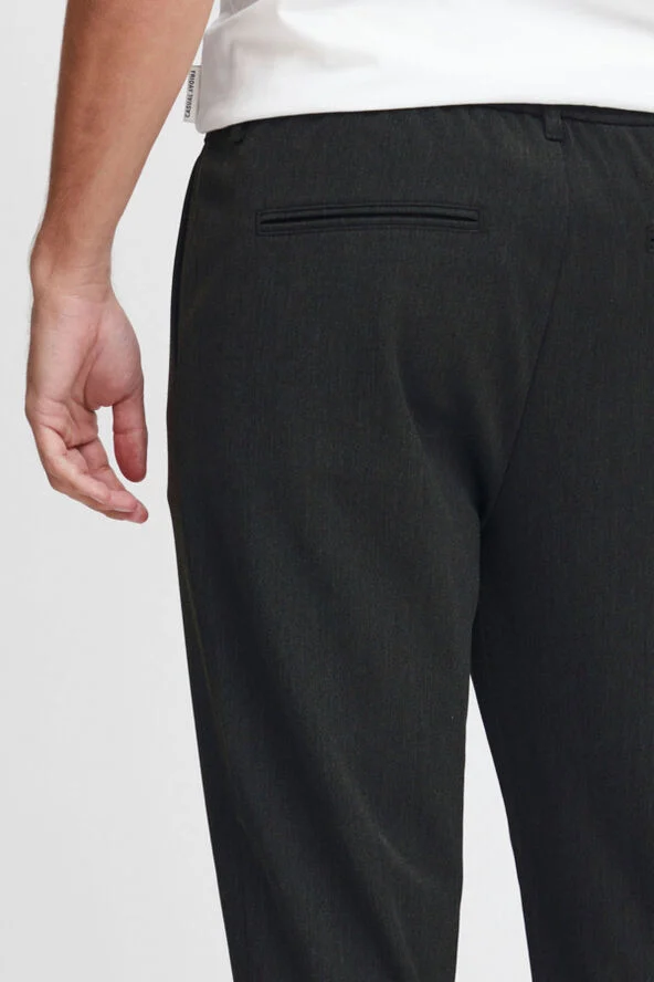 Casual Friday CFMARC performance pants with pleat Dark grey melange