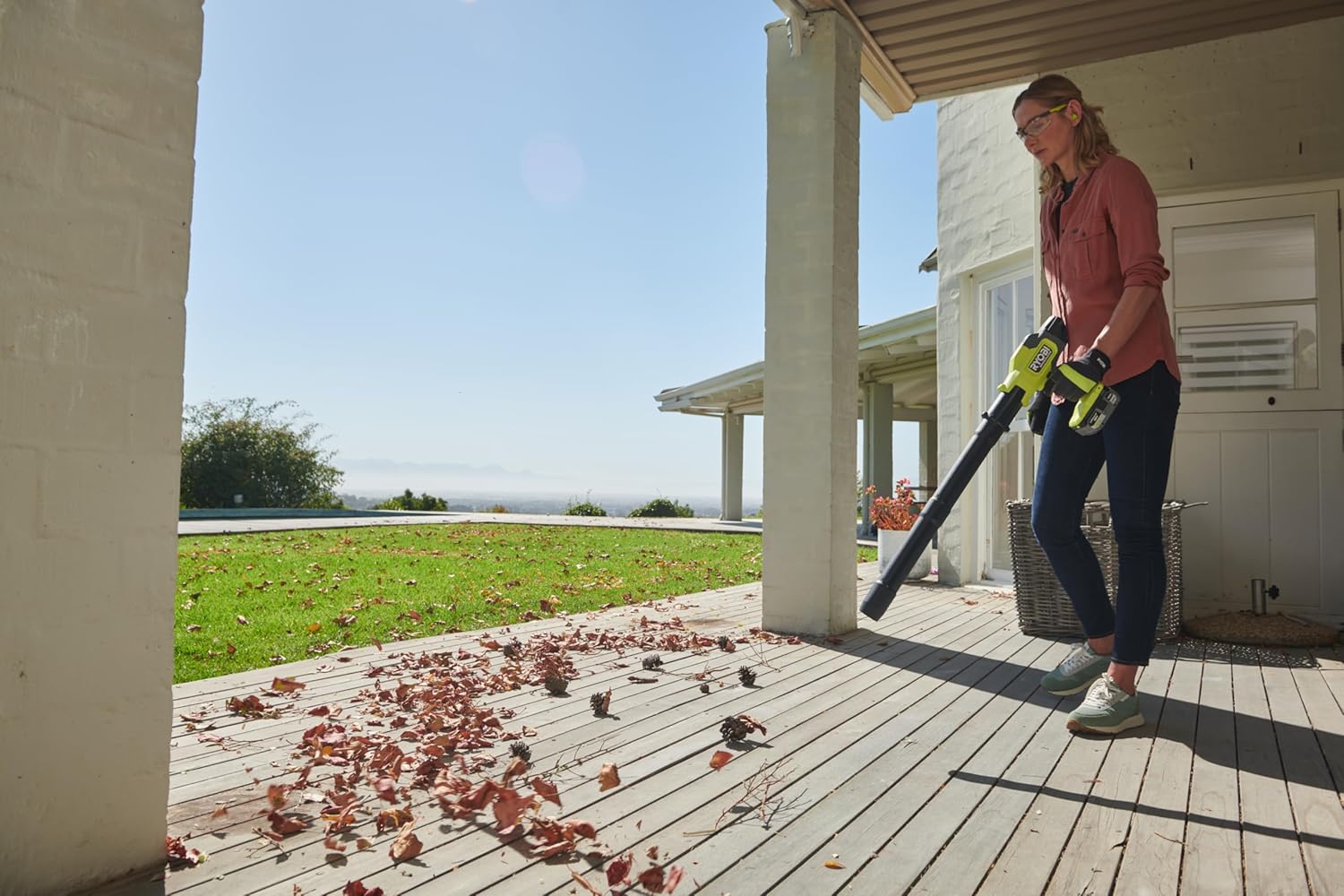 Ryobi RY18BLCXA-0 18 V ONE+ bürstenloses Kompaktgebläse (Akku und Ladegerät Nicht im Lieferumfang enthalten)