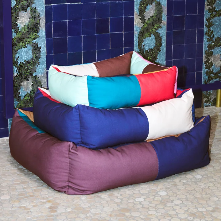HAY - Hundebett, M, rot / blau
