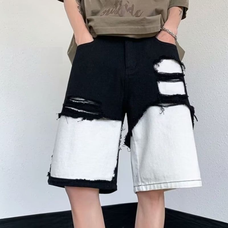 Cowpow - Denim shorts met middelhoge taille en versleten panelen