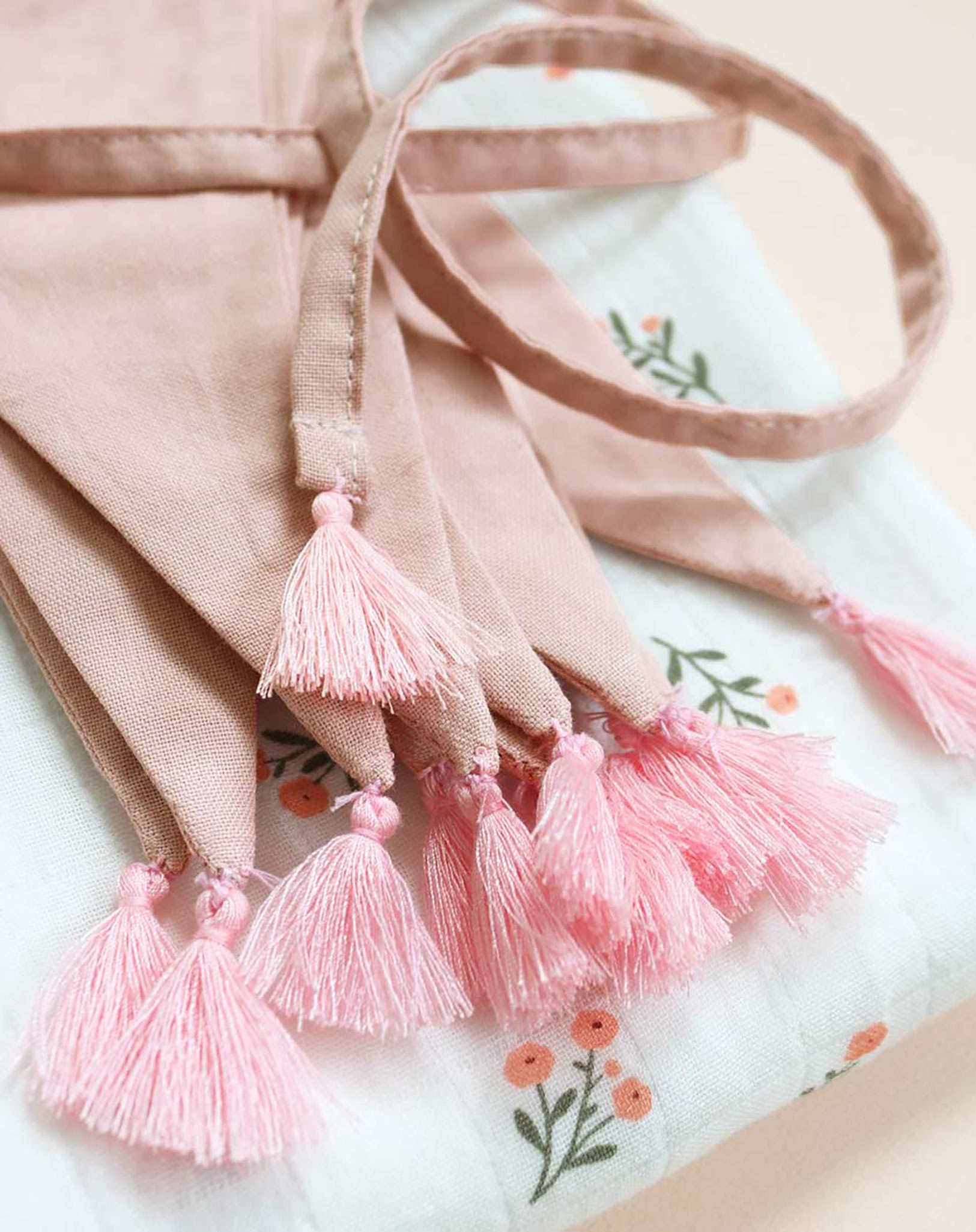 Wimpelkette GARLAND (4m) in dusty pink
