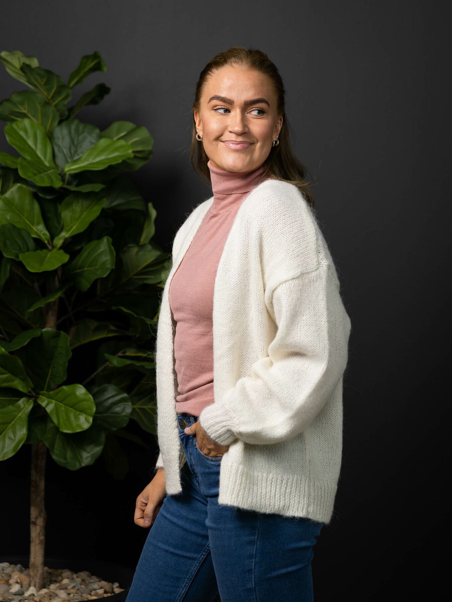 Livi Long Sleeve Knit Cardigan