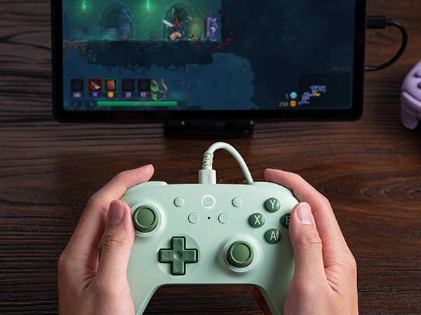 8BitDo Ultimate 2C Wired Pad Green