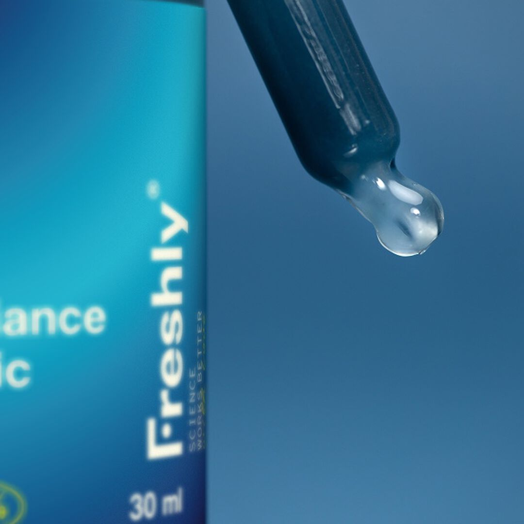 FRESHLY  Sérum Exfoliante Enzimático - Blue Radiance Enzymatic Serum - 30ml