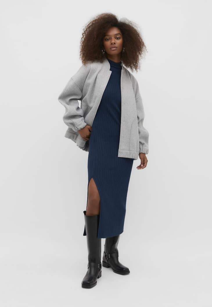 Vestido midi canelado de toque macio