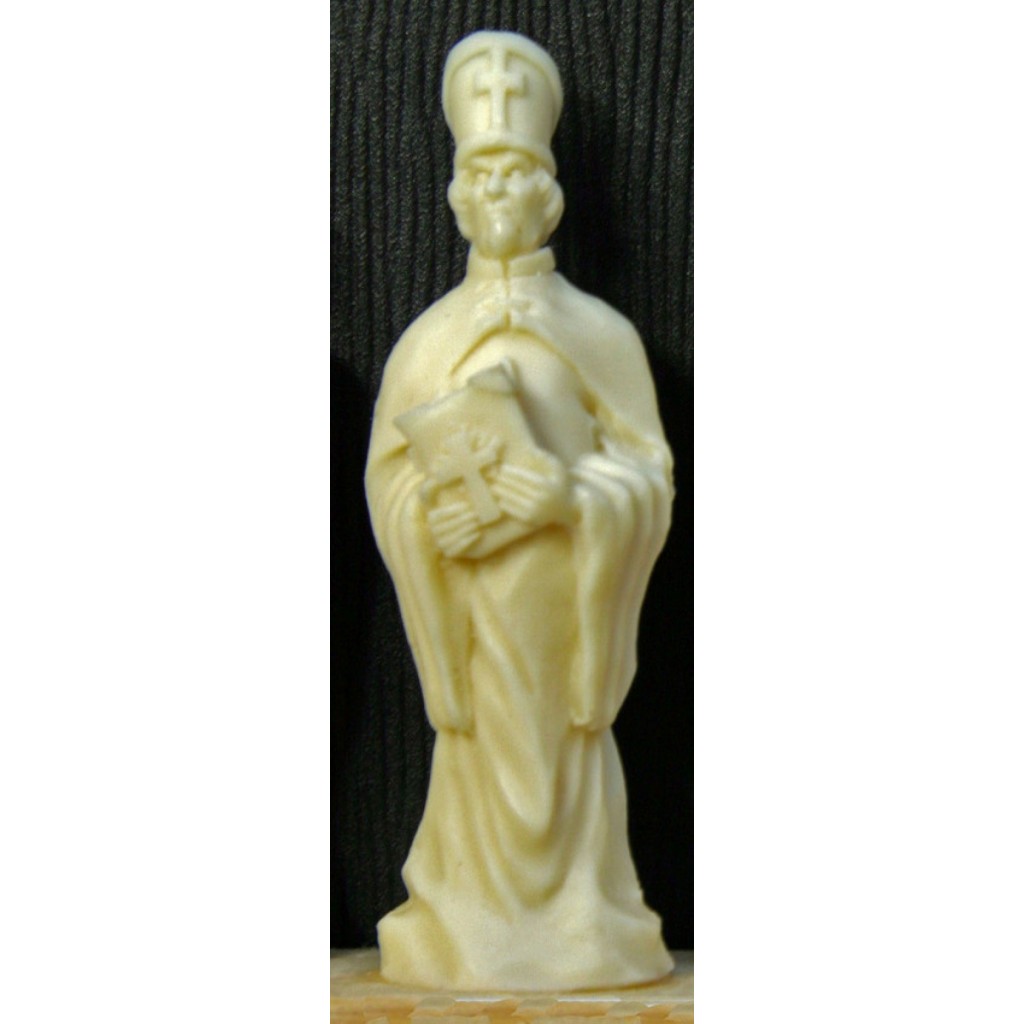 Ziterdes: Statue Reverend Father