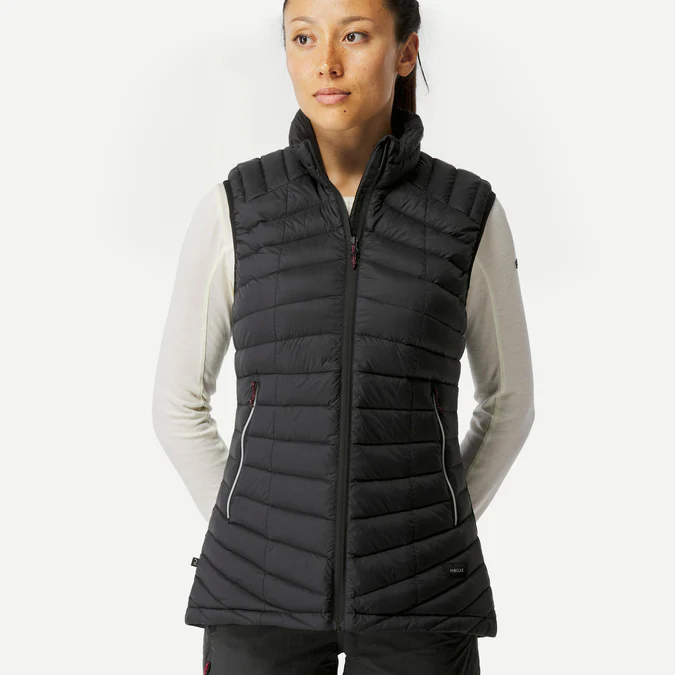 Colete acolchoado de plumas Forclaz MT100 feminino da Decathlon