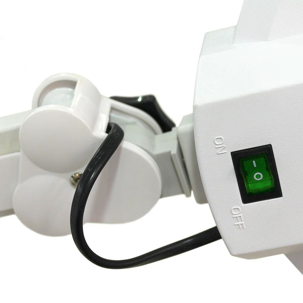 Lampe loupe sur pied 1001