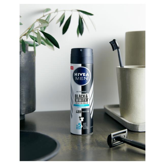 NIVEA MEN Invisible for Black & White Fresh Deodorant Spray 150 ML