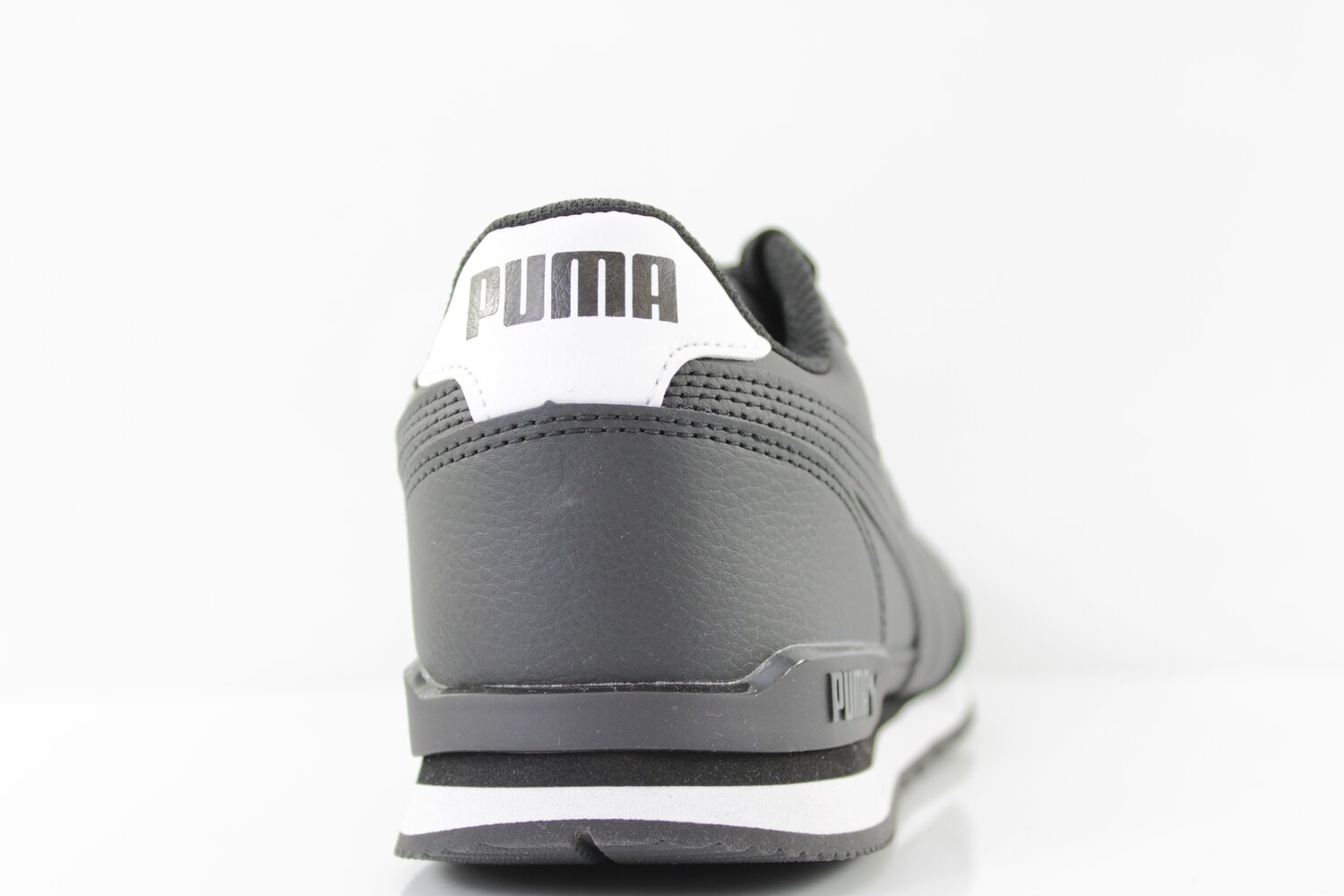 PUMA Sneaker