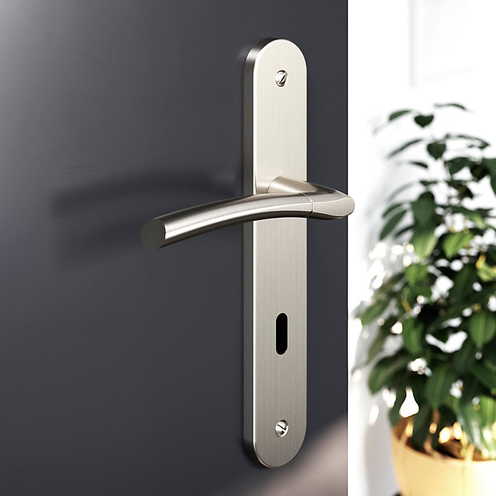 Ensemble poignée sur plaque rond serrure GoodHome Hirel effet nickel satin gris L.128mm x l.40mm entraxe 195mm