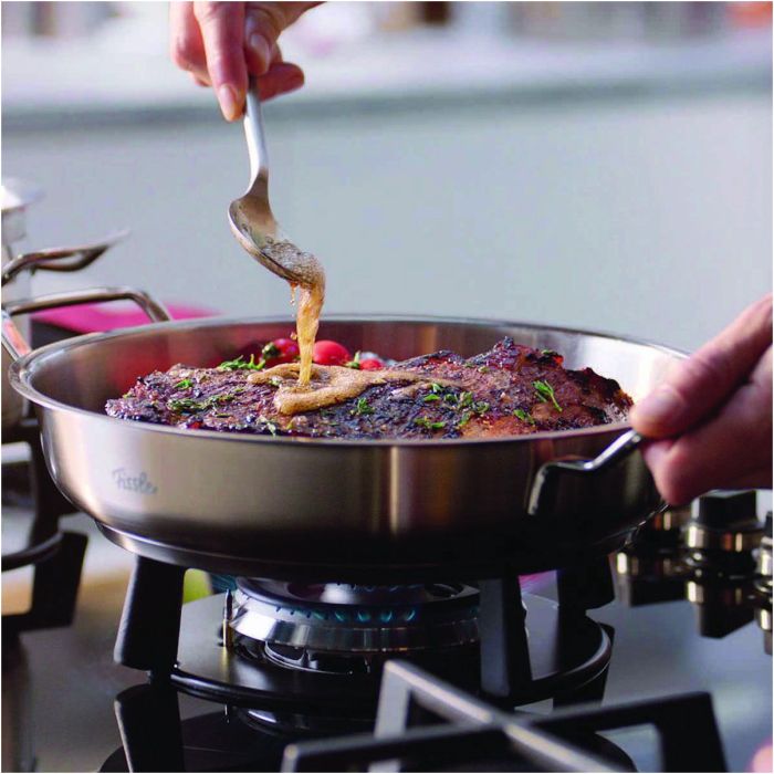 Fissler Original-Profi Collection® Servierpfanne 24cm mit Novogrill® + Deckel