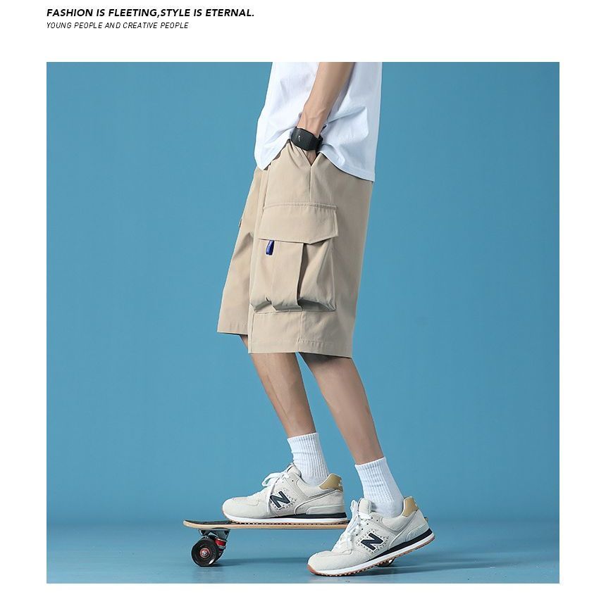 Wewewow - Cargoshorts met wijde pijpen en een effen middenhoogte