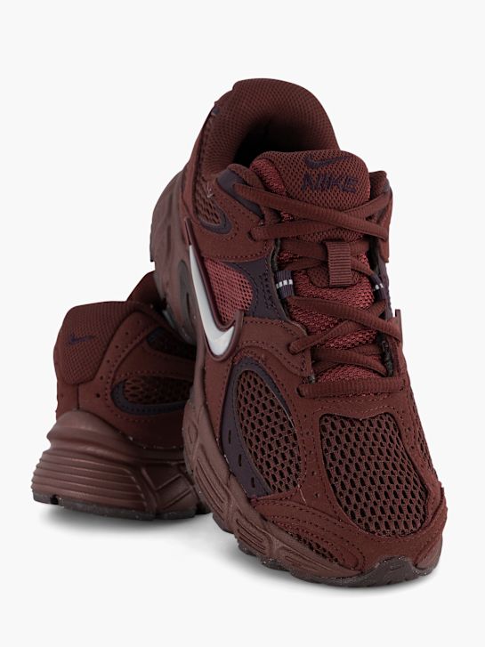 Nike V5 RNR Sneaker