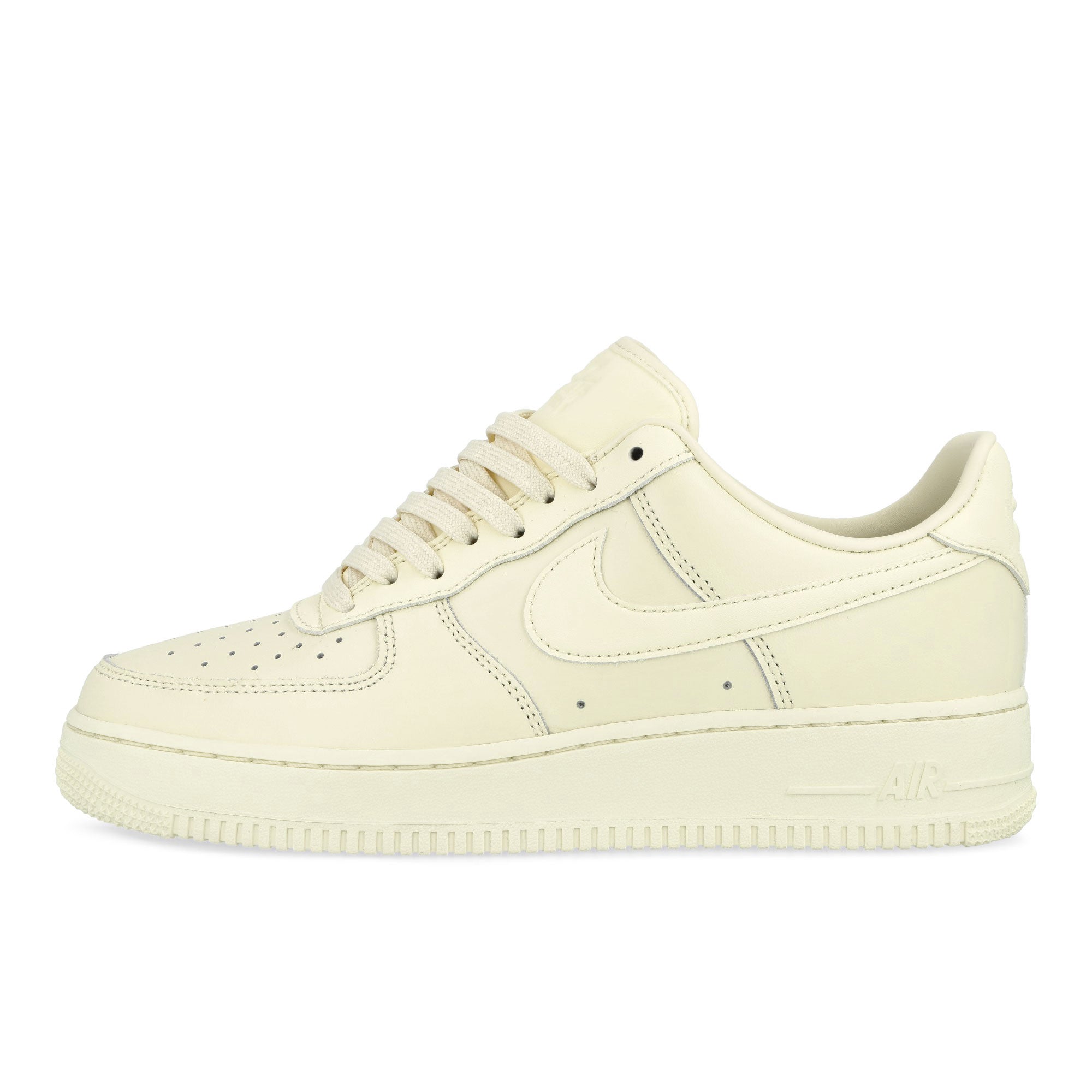 Nike<br>Air Force 1 07 Fresh