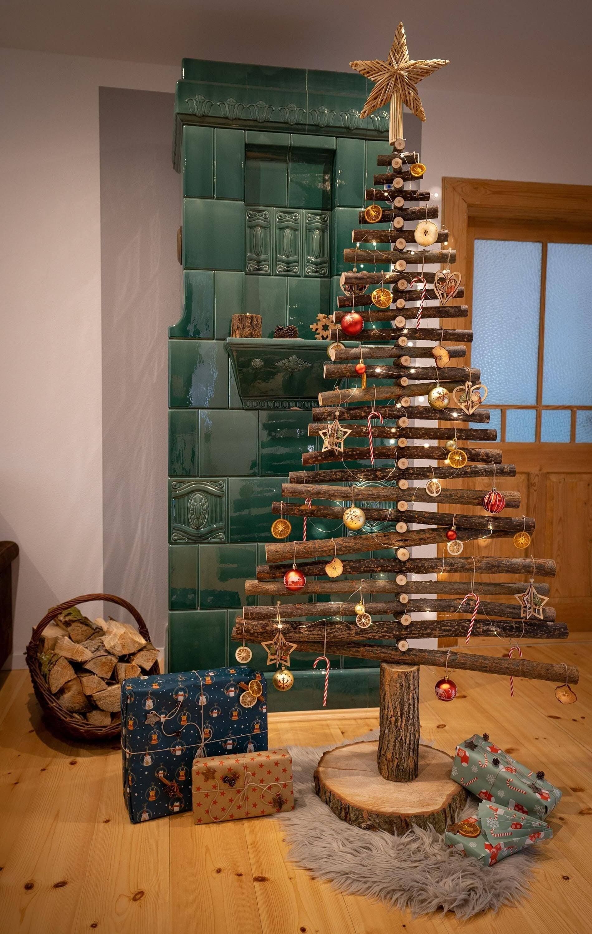 Weihnachtsbaum aus Holz - Modell Lichtung, nachhaltiger Tannenbaum, Ch