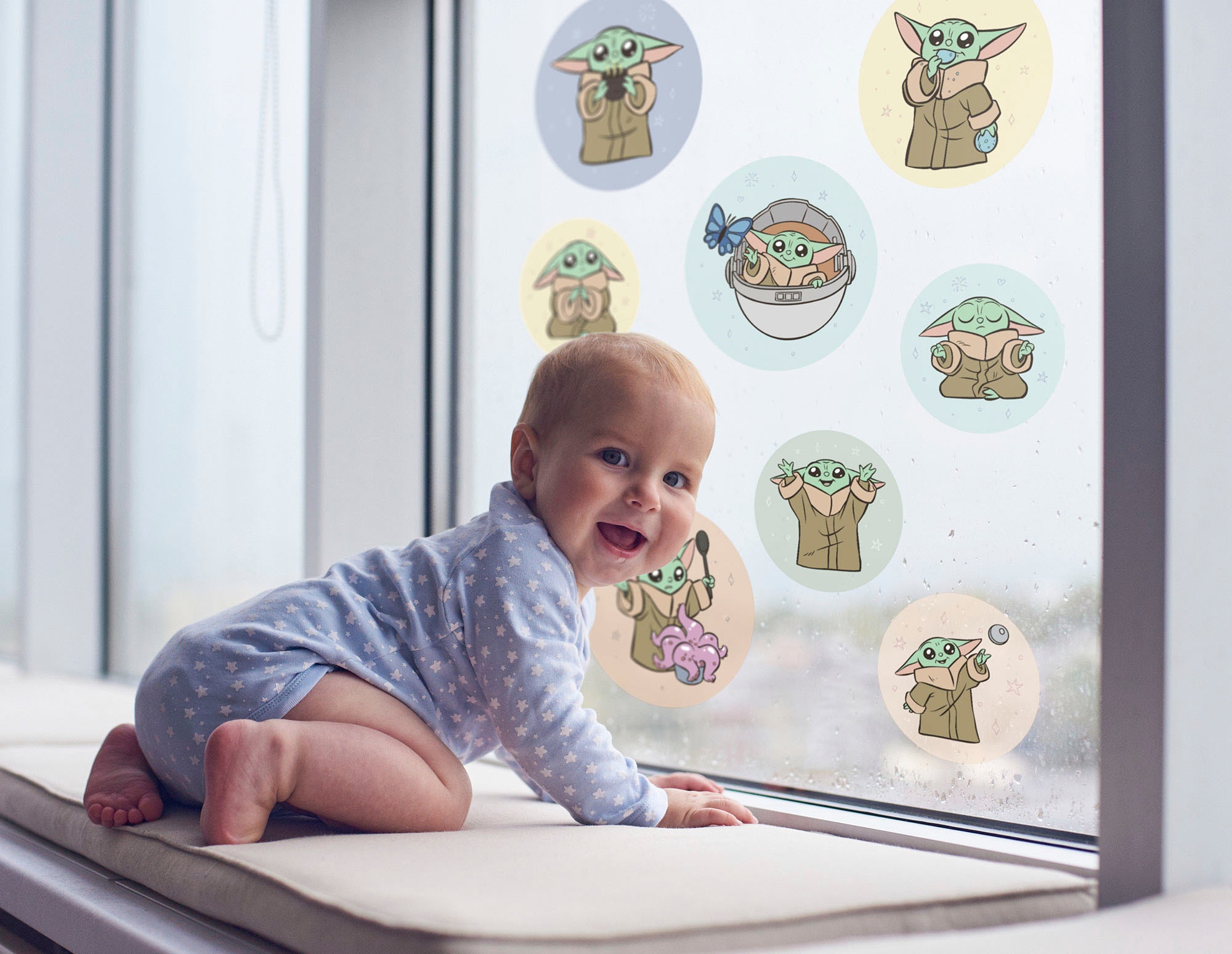 Komar Fensterdekoration »Fenstersticker - Grogu - Padawan Bubbles   - Grösse 30 x 30 cm, 2 Bogen«