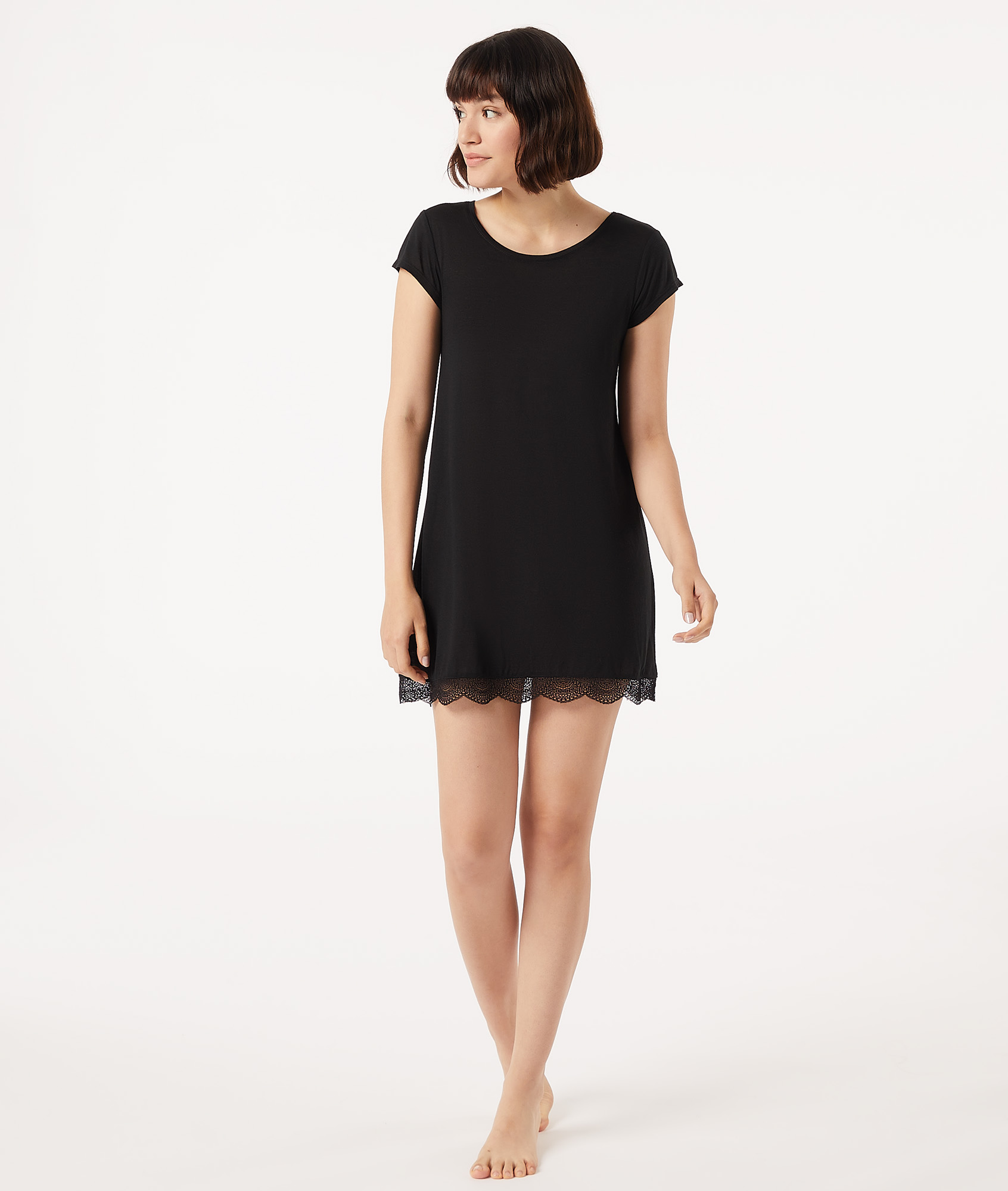Chemise de nuit bas dentelle