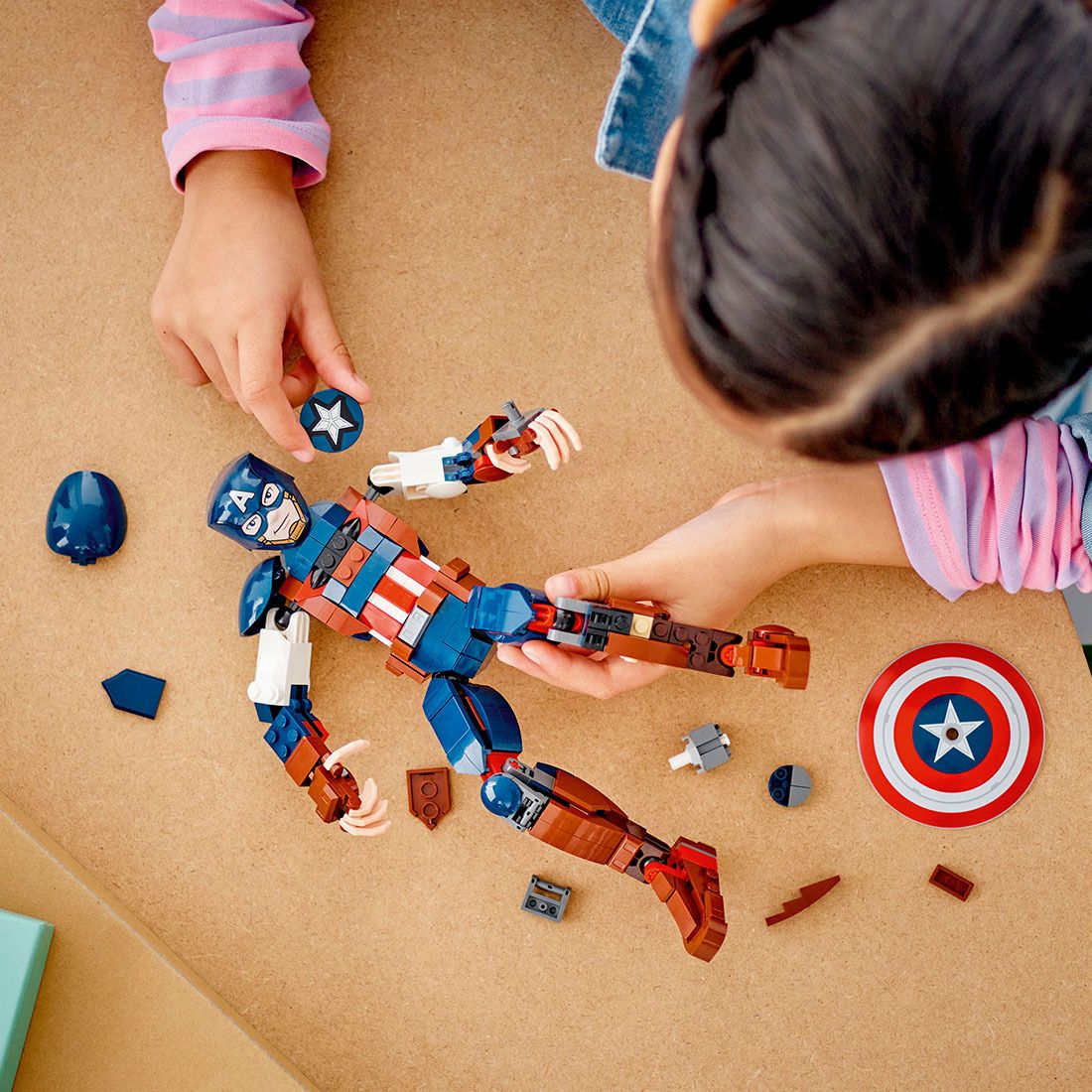 Captain America Construction Figure 76258