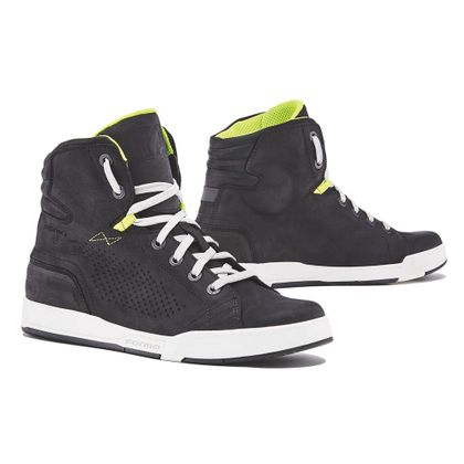 Baskets Forma SWIFT FLOW - Noir / Blanc