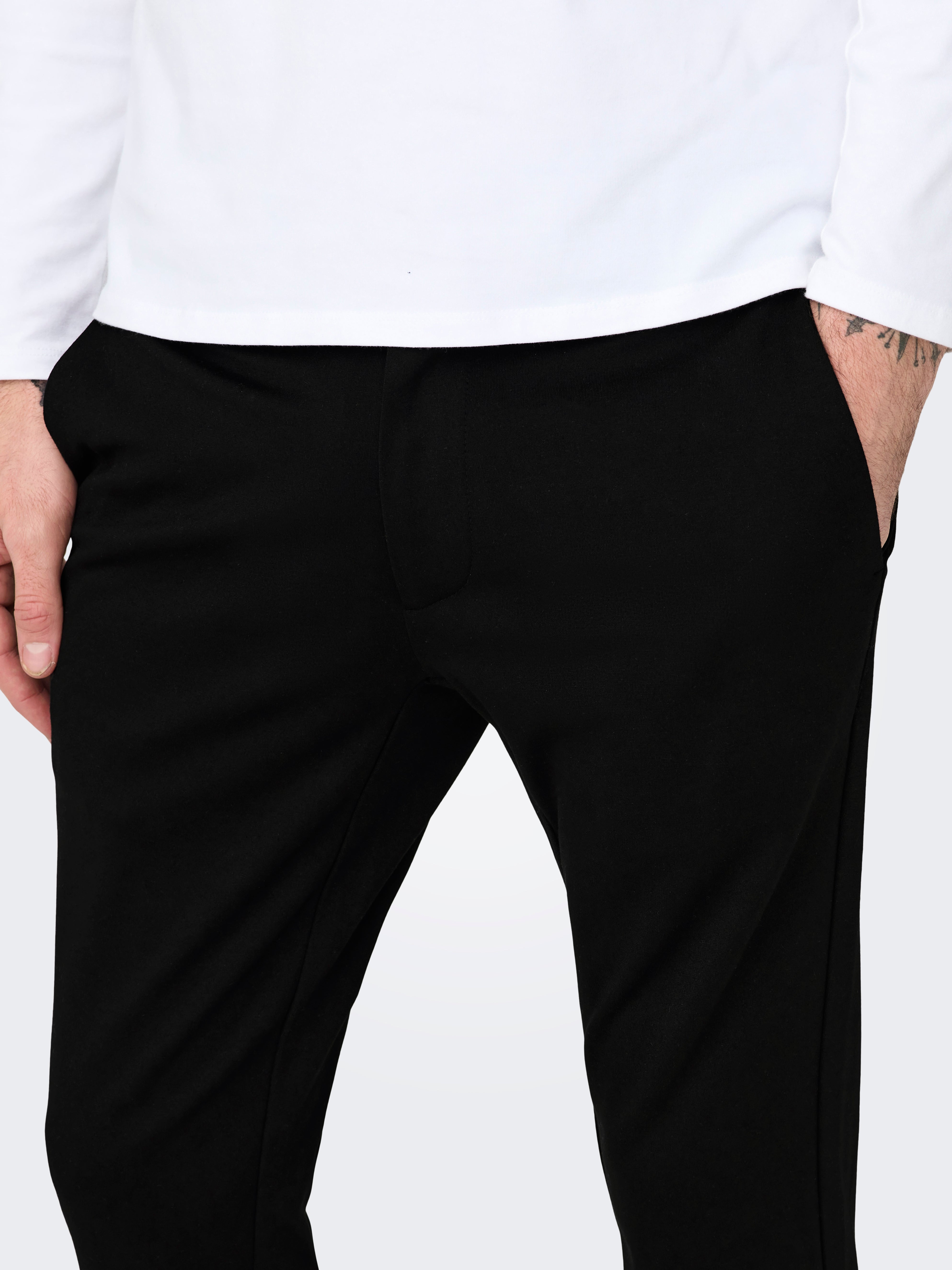 ONSMARK Verjüngt und verkürzt Chino Hose Black