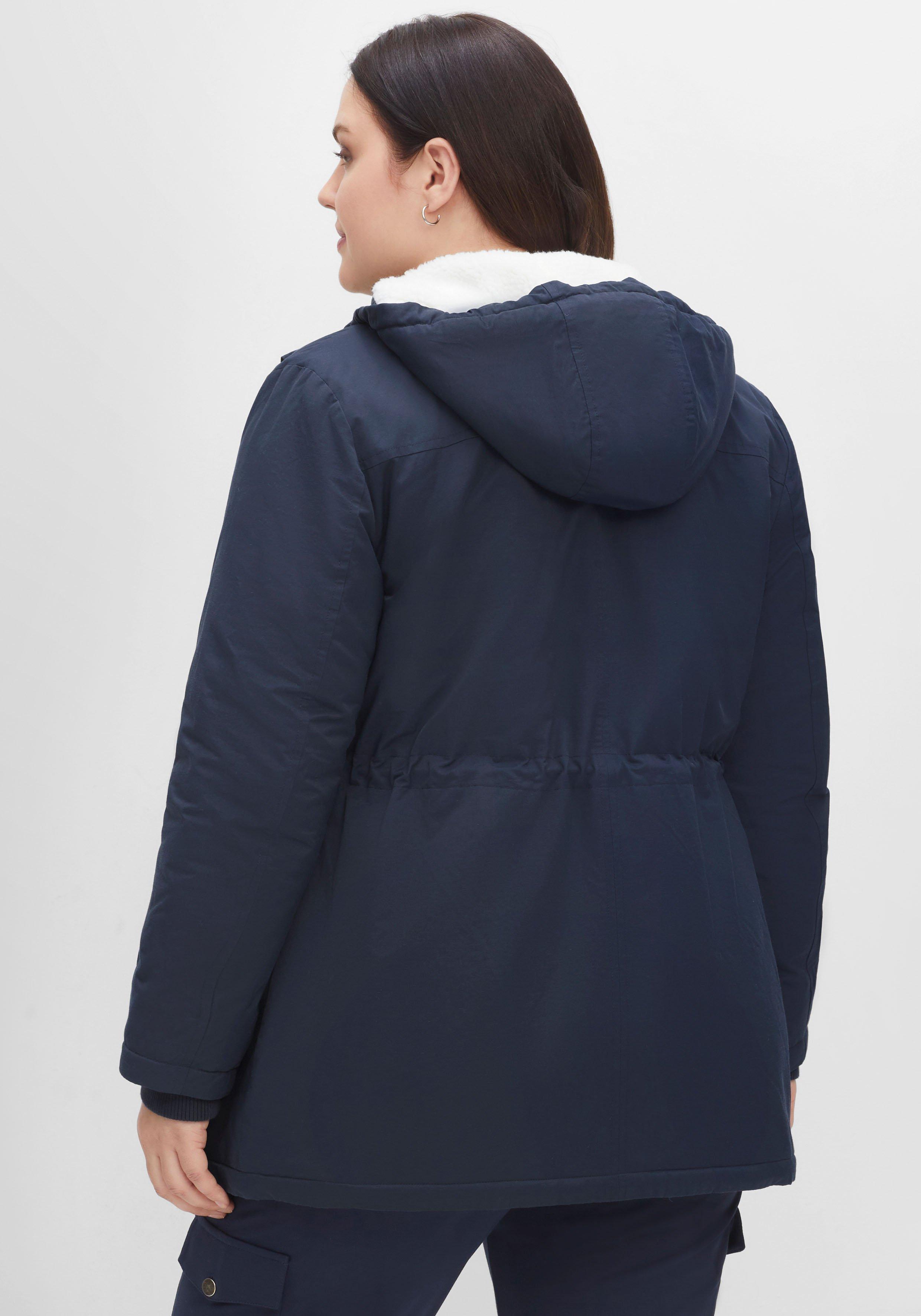 Longparka mit Teddyfutter und Taillen-Tunnelzug