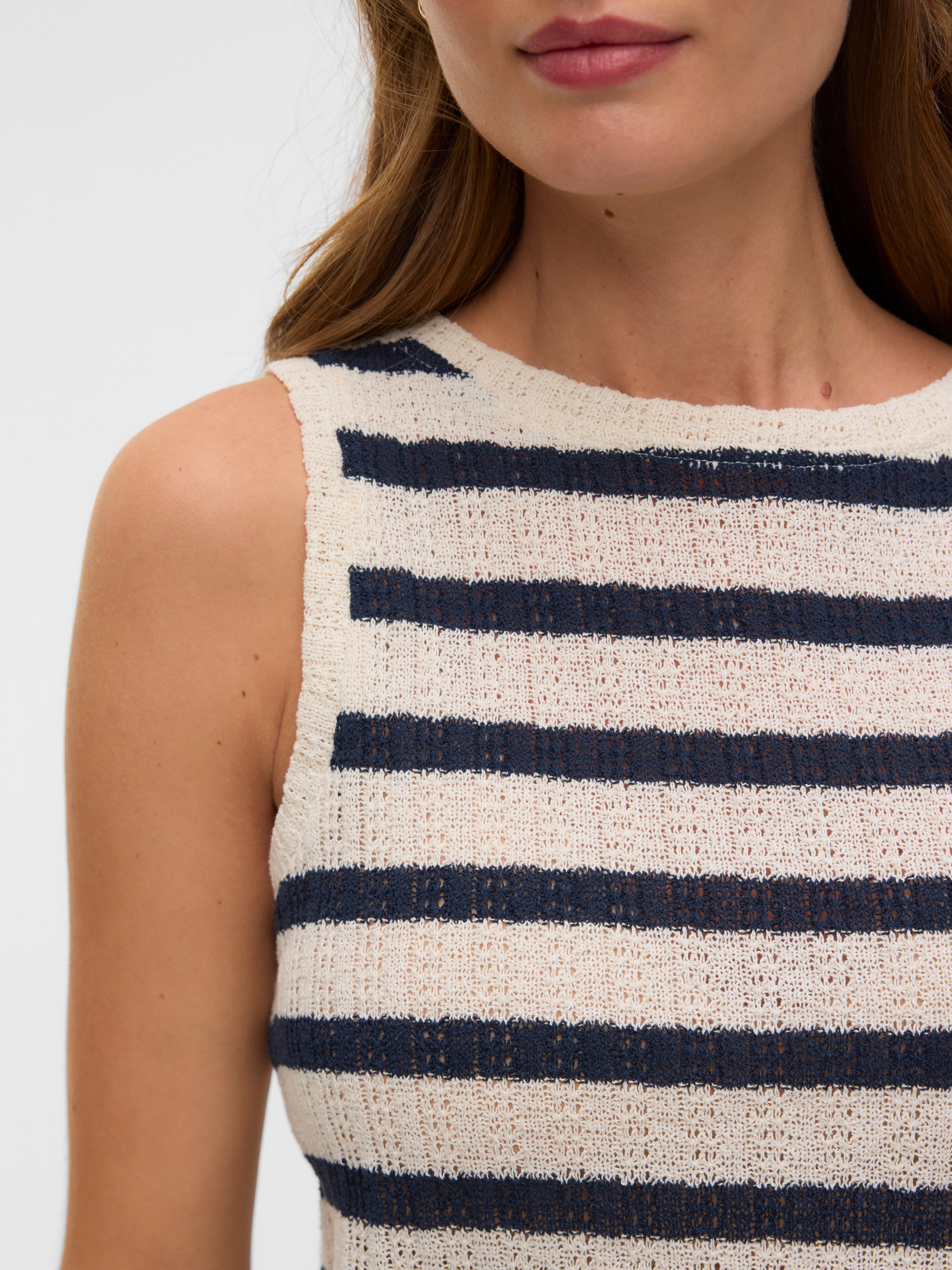 VMFREJA Top