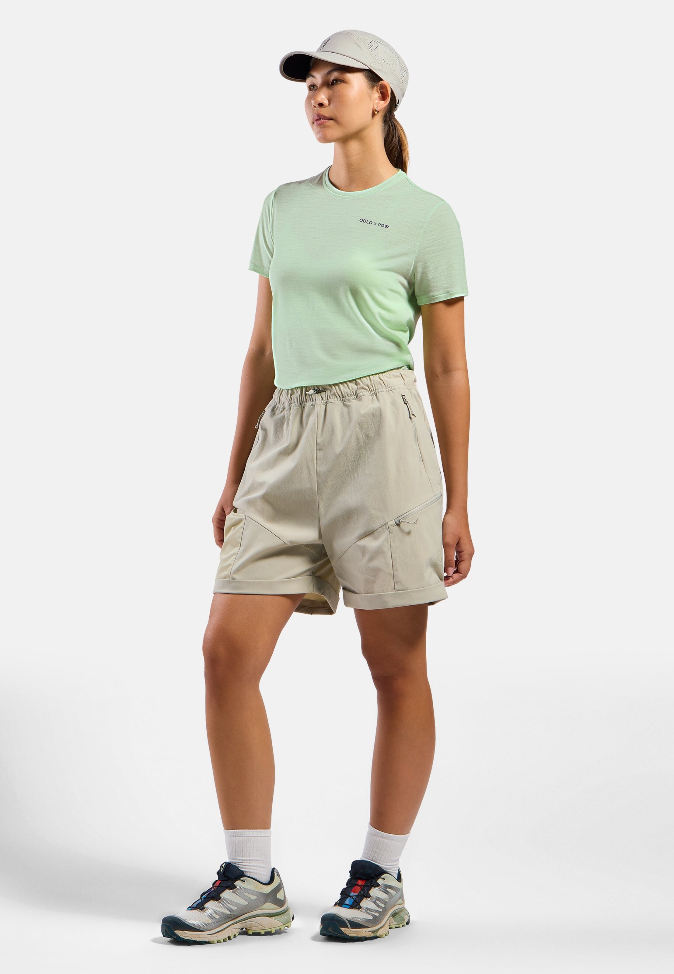 Essentials Cargoshorts in agate gray