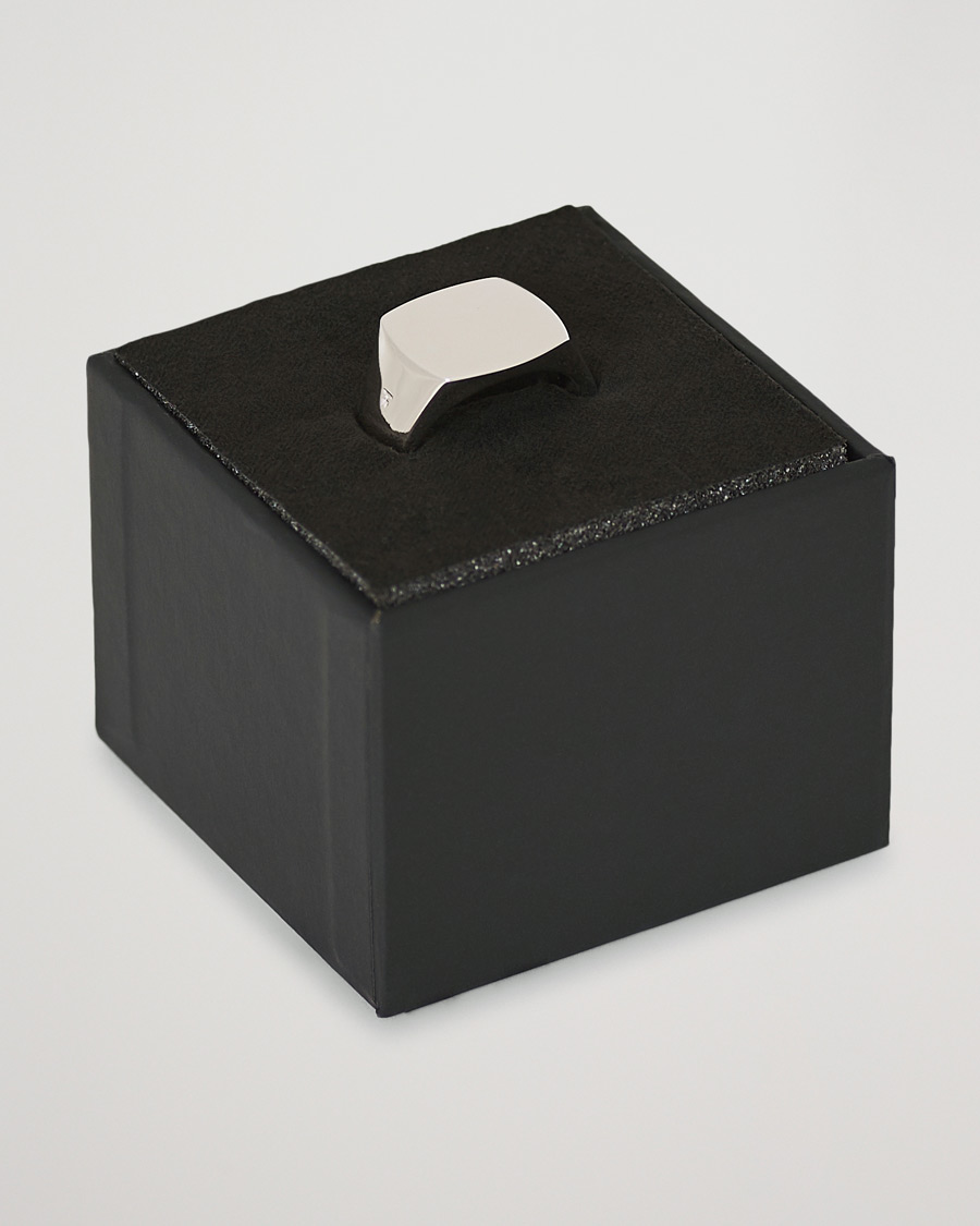 Tom Wood Cushion Polished Ring Silver